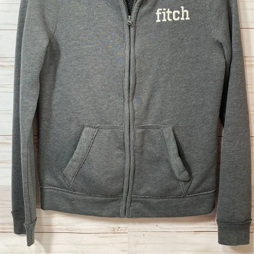 Abercrombie Kids Gray Zip Long Sleeve Jacket